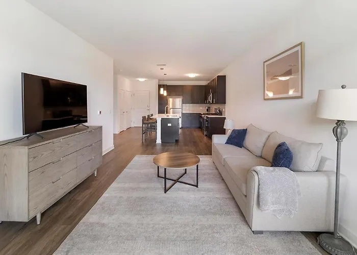Apartment Landing Stunning 1Bd Pool Clubhouse *