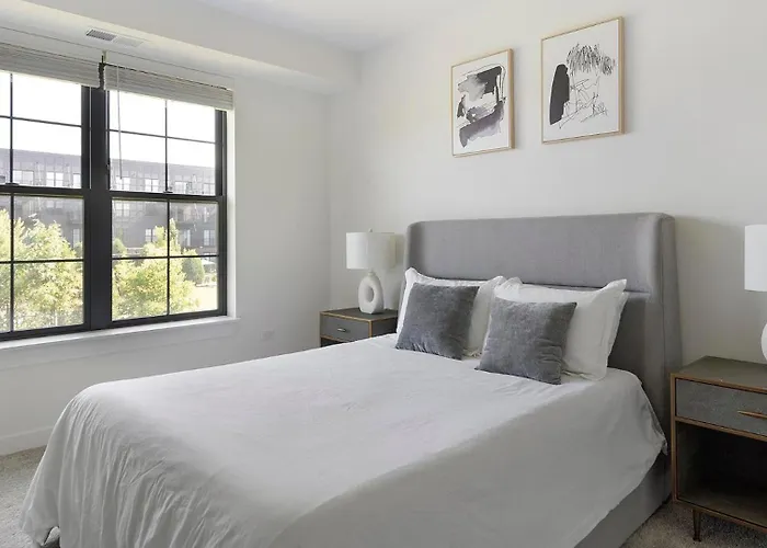 Landing Chic 1Bd Yoga Studio Gym Apartment *