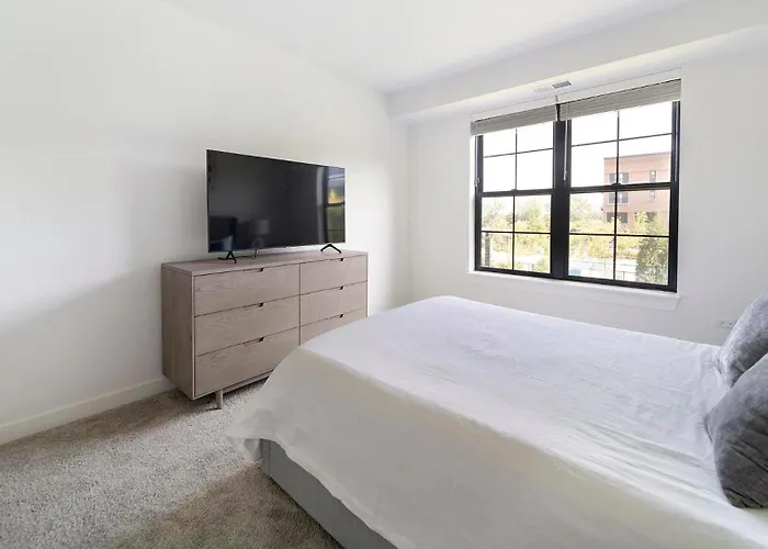 Apartment Landing Stunning 1Bd Pool Clubhouse *