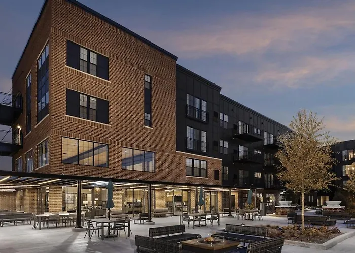 Landing Chic 1Bd Yoga Studio Gym Apartment Schaumburg