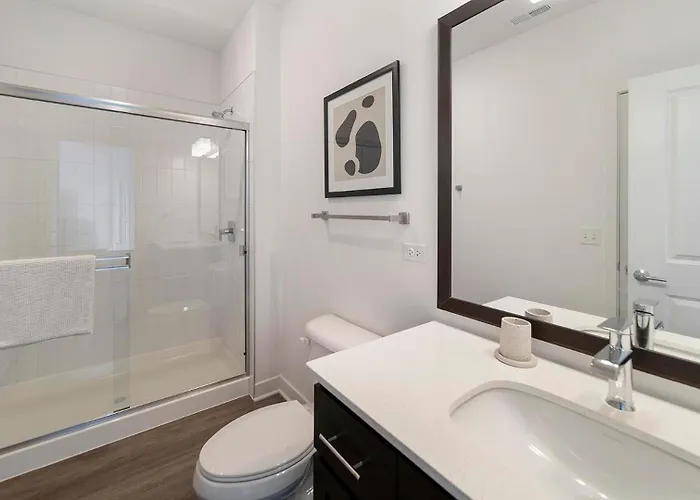 Landing Stunning 1Bd Pool Clubhouse