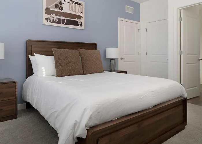 Landing Stunning 1Bd Pool Clubhouse Apartment